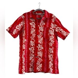 Vintage Hukilau Fashions Honolulu Hawaiian Red Short Sleeve Button Down Shirt